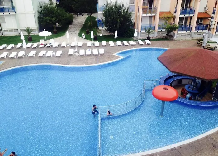 Spacious Modern Two-bedroon In Elit 1 Complex Apartahotel