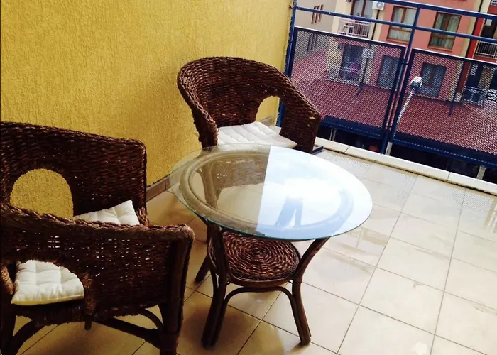 Spacious Modern Two-bedroon In Elit 1 Complex 3*